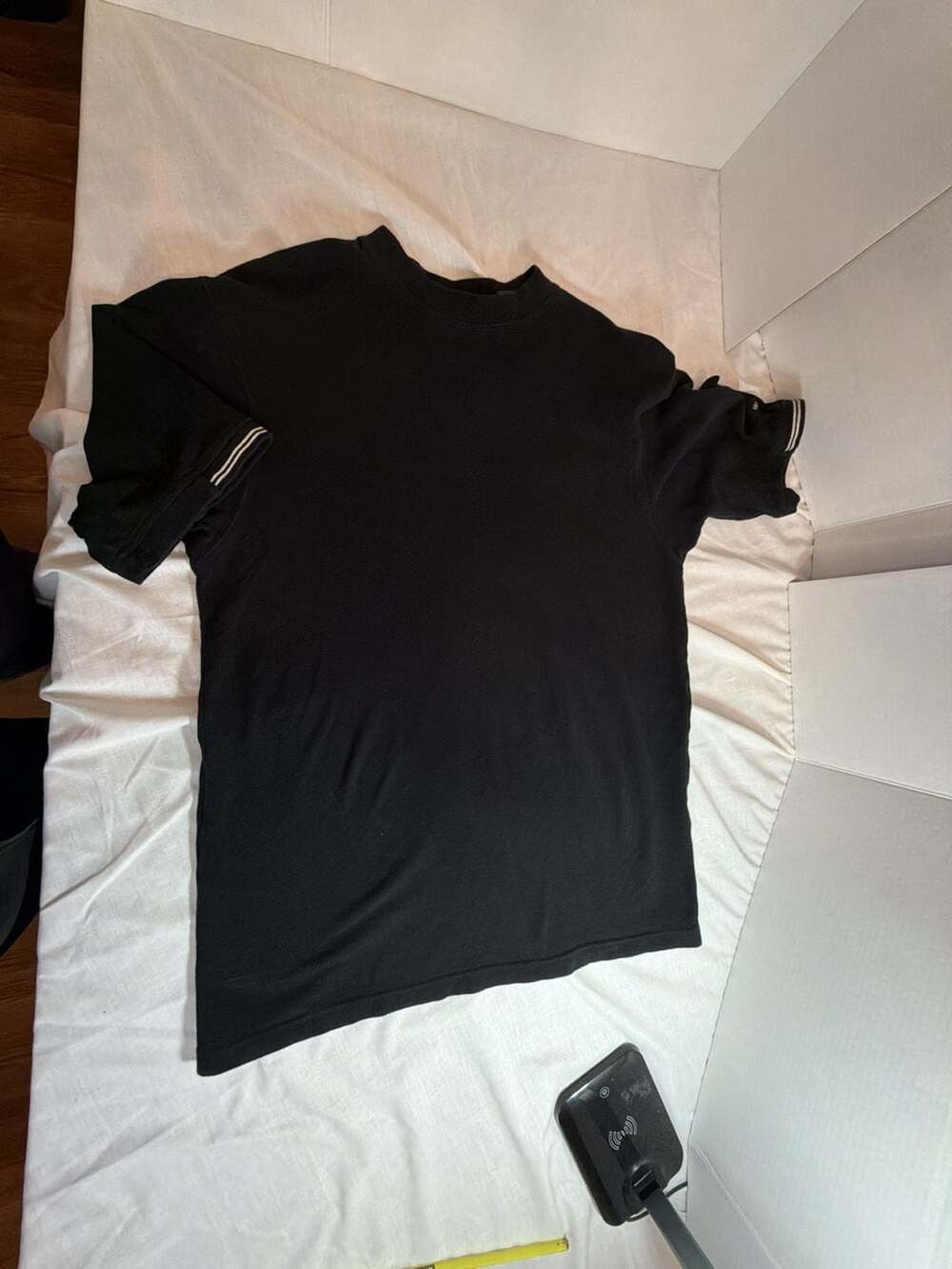 Wedge Black Short Sleeve T-Shirt XXL